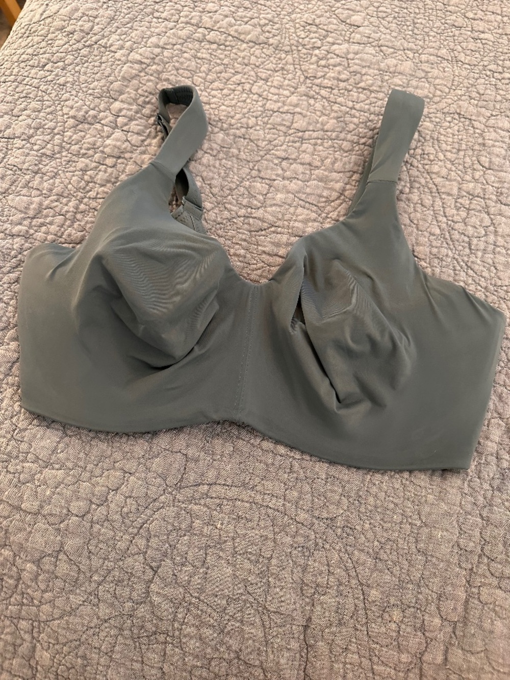 MARKS & SPENCER Body by M&S Shaping Bra - Smokey Green - Size US38E / UK38G
